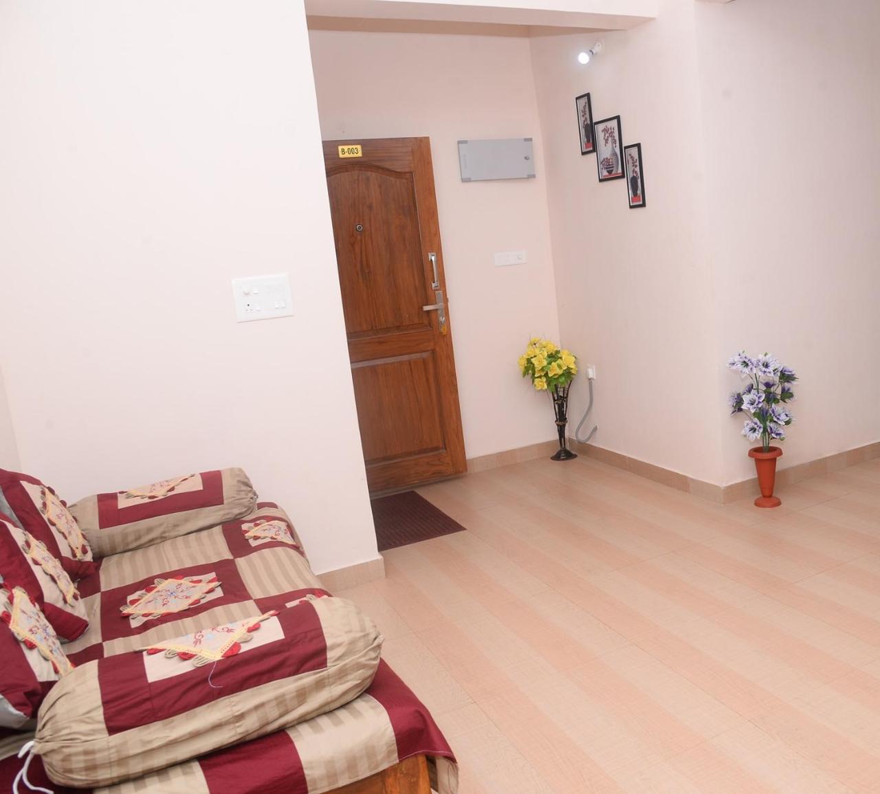 Sri Vana Durga Service Apartment Sringeri Exterior foto